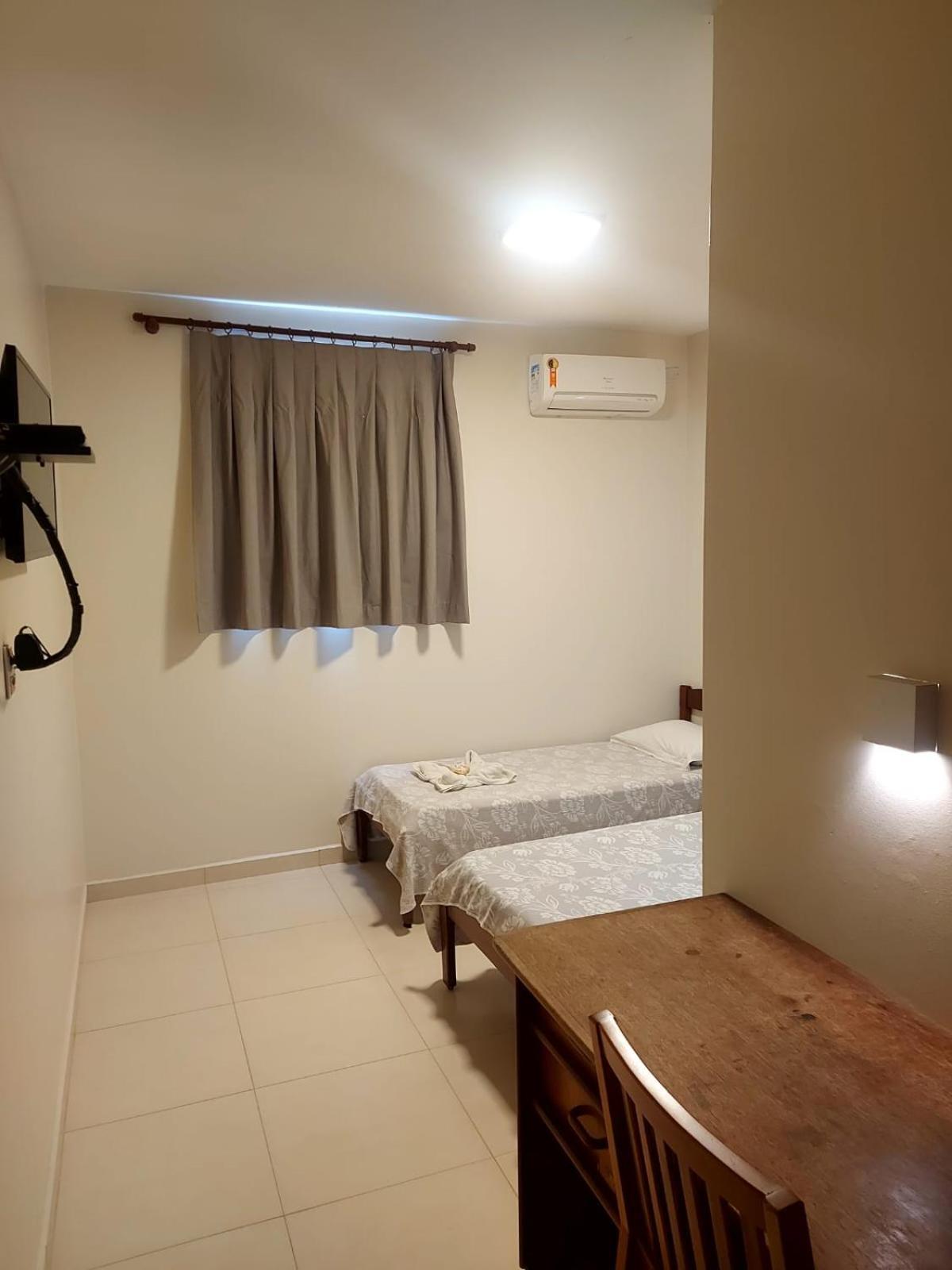 Colina Park Hotel Пирасикаба Экстерьер фото