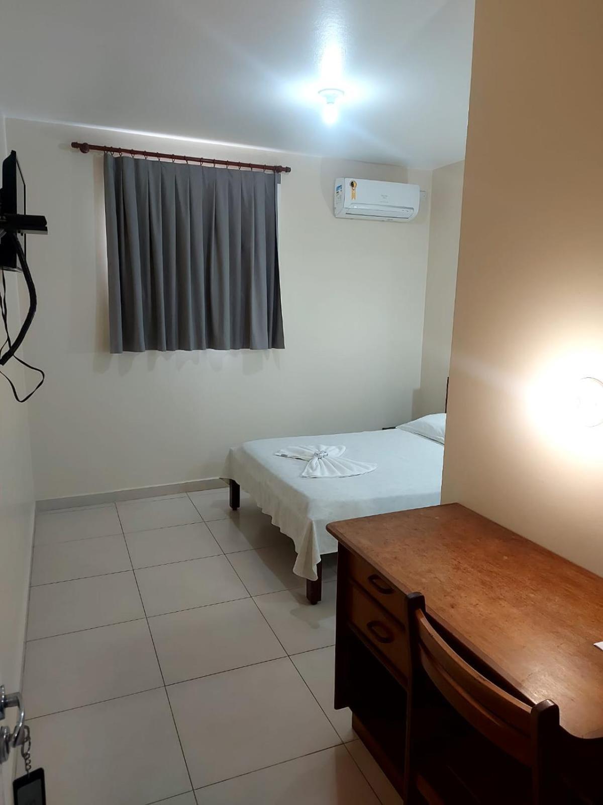 Colina Park Hotel Пирасикаба Экстерьер фото